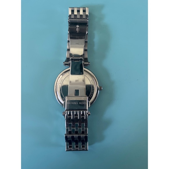 Michael Kors Darci 3 Hand Watch with Glitz Accents - Picture 2 of 4